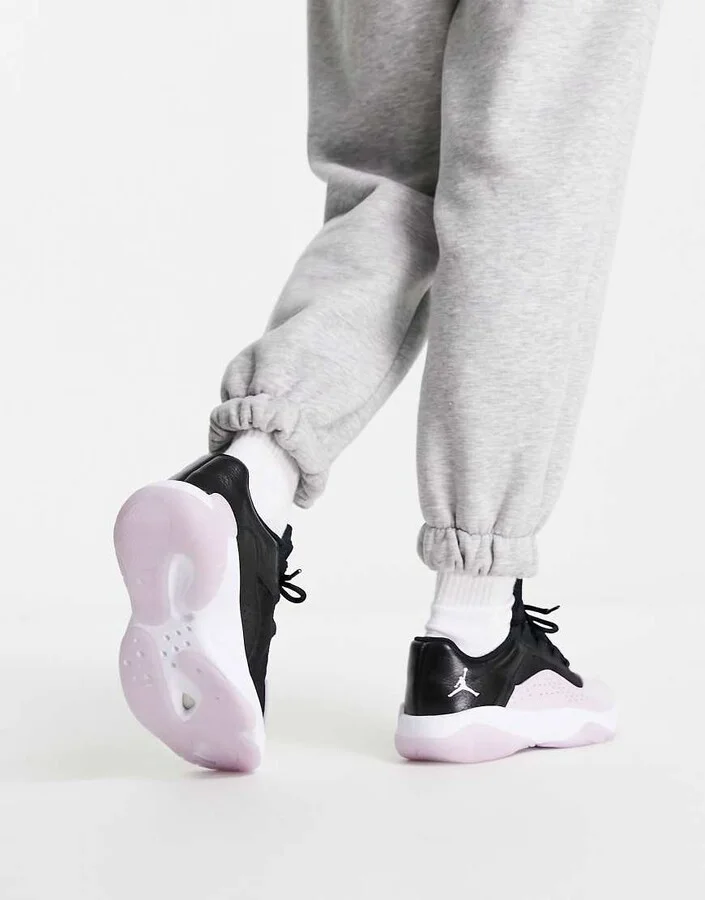 Nike Air Jordan 11 CMFT Low sneakers in black and lilac - Image 2