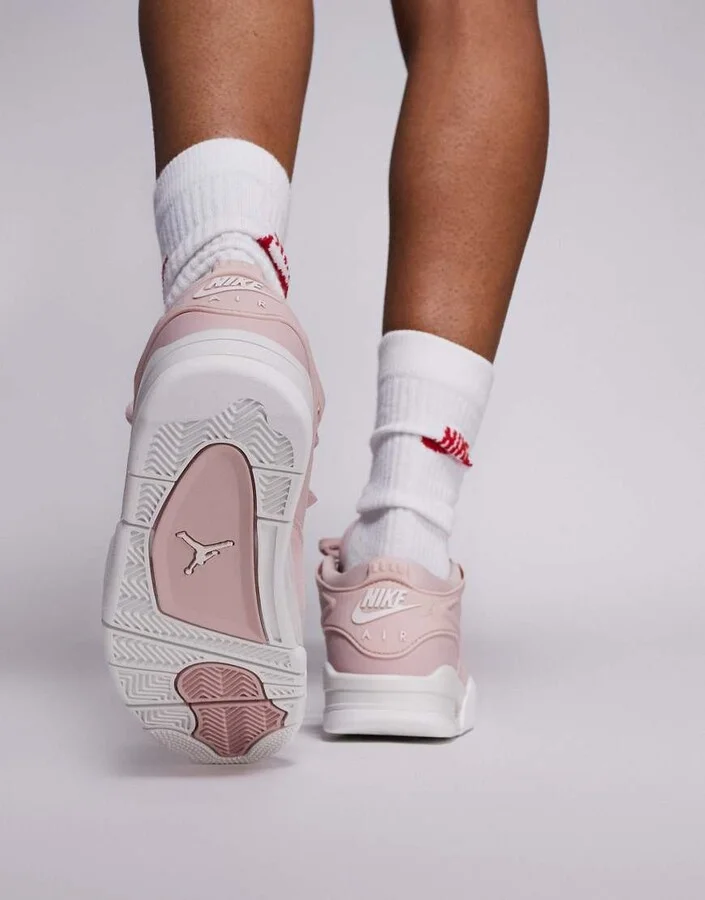 Nike Air Jordan 4 RM sneakers in pink - Image 3