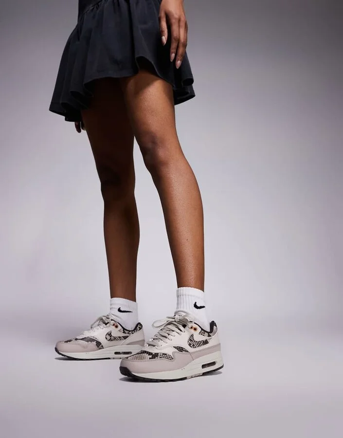Nike Air Max 1 sneakers in white and snake print - Image 3