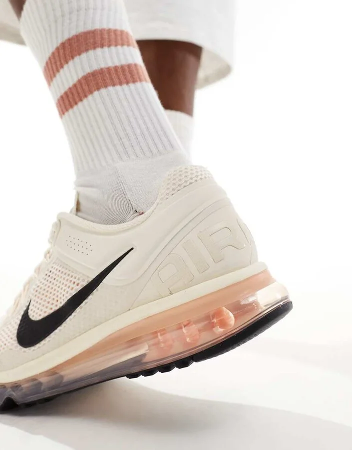 Nike Air Max 2013 sneakers in off white - Image 4