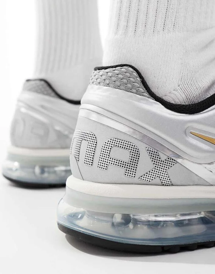Nike Air Max 2013 sneakers in silver - Image 3