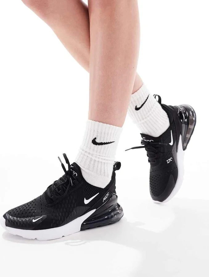 Nike Air Max 270 sneakers in black and white - Image 4