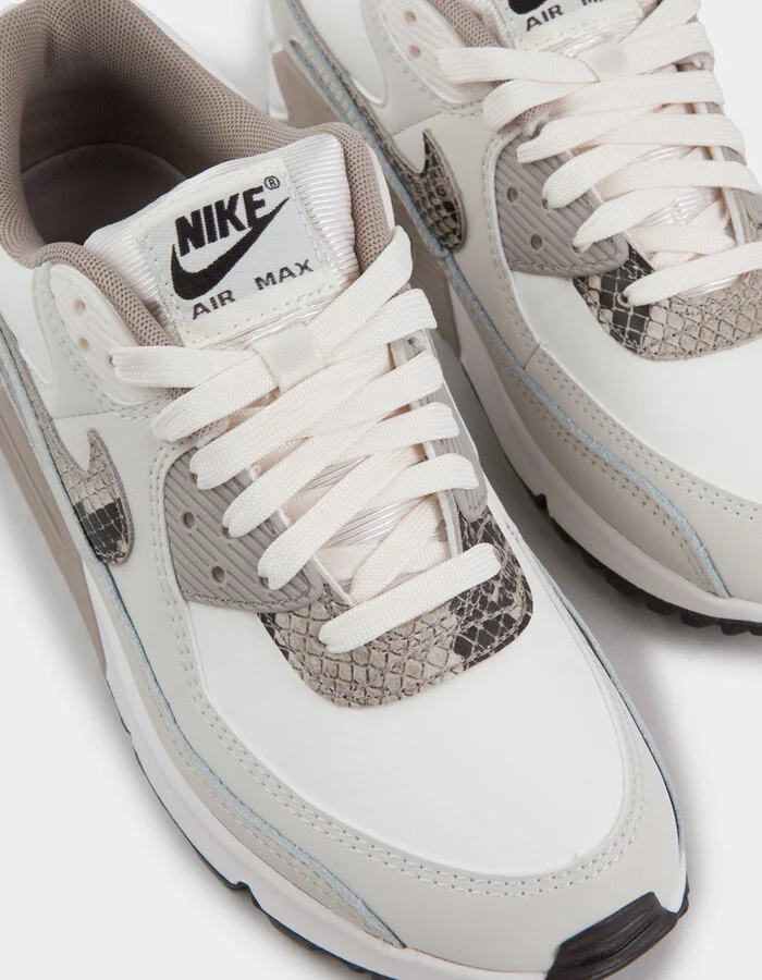 NIKE Air Max 90 AMD 2 Womens Shoes - Image 6