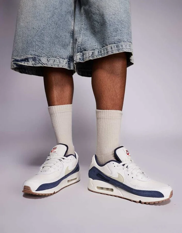 Nike Air Max 90 PRM sneakers in off white and navy - Image 3