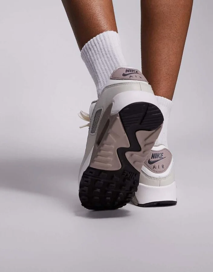 Nike Air Max 90 sneakers in beige and snake print - Image 3
