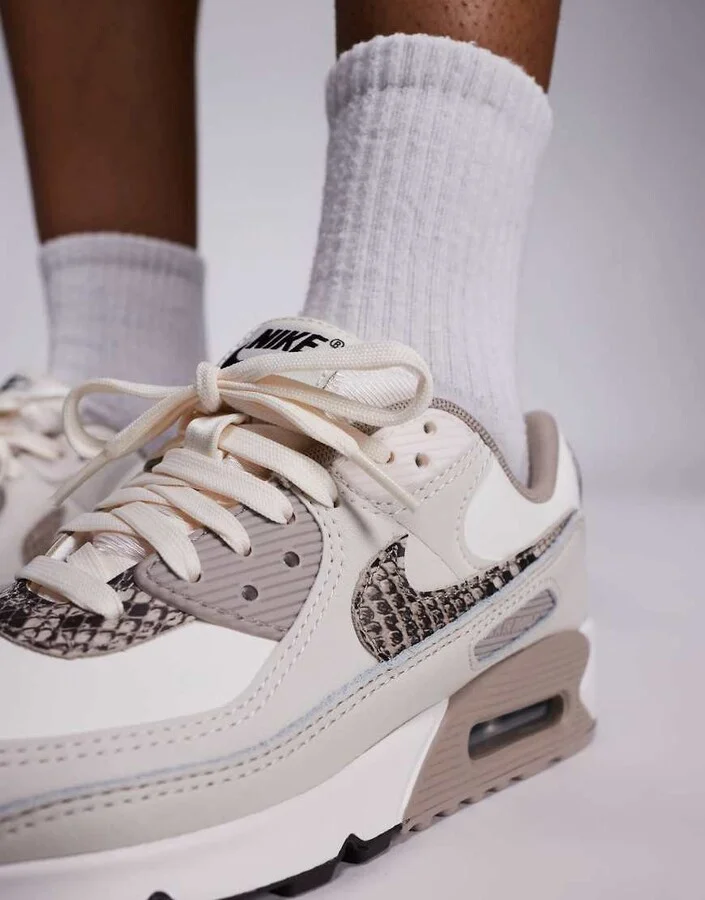 Nike Air Max 90 sneakers in beige and snake print - Image 4