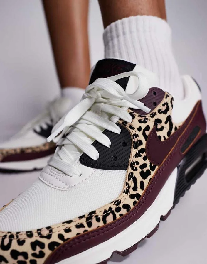 Nike Air Max 90 sneakers in leopard print - Image 4