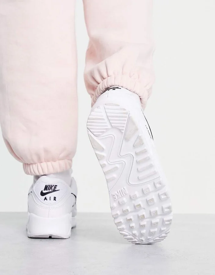 Nike Air Max 90 sneakers in white and black - Image 3