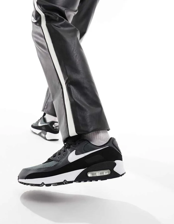 Nike Air Max 90 sneakers in white and black