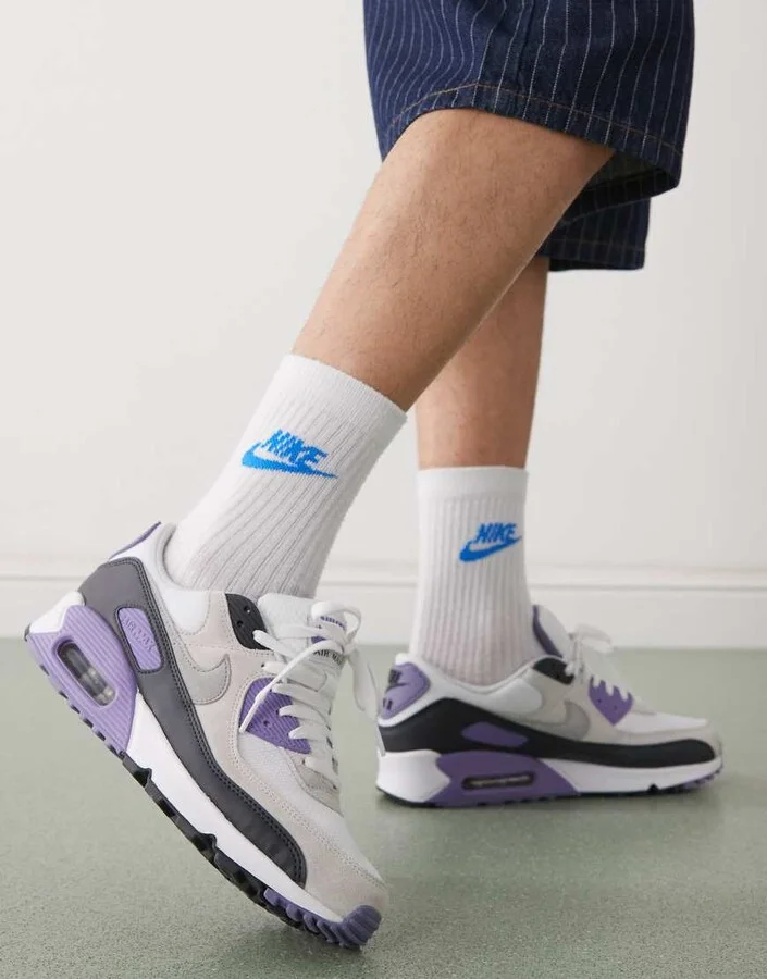 Nike Air Max 90 sneakers in white and purple