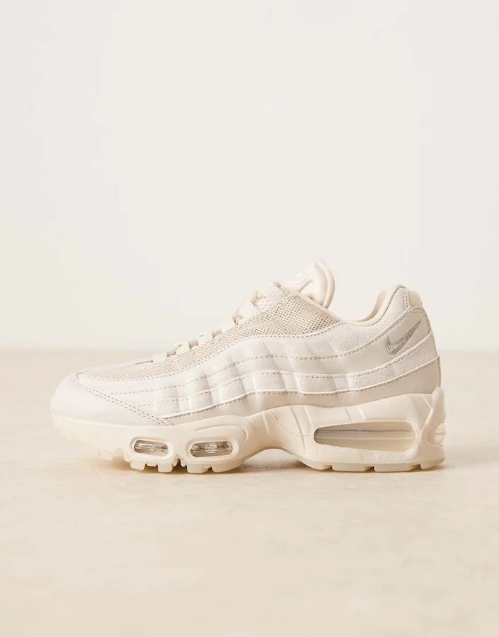 Nike Air Max 95 sneakers in beige and white - Image 2