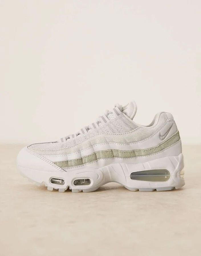 Nike Air Max 95 sneakers in light green - Image 2