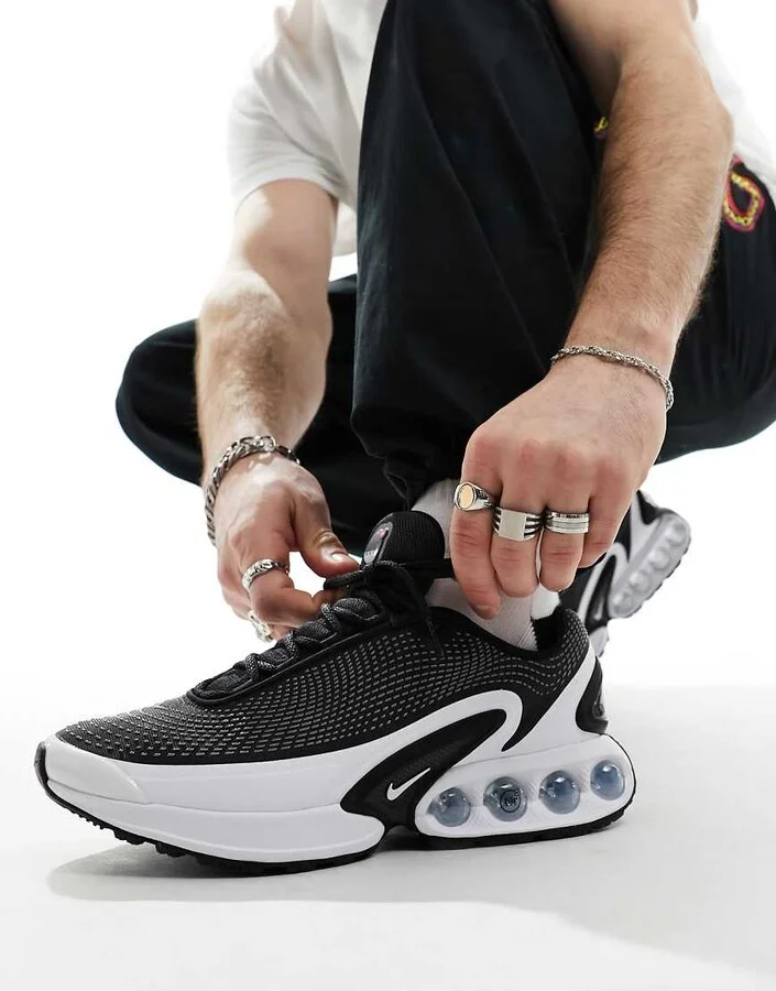 Nike Air Max DN sneakers in black and white