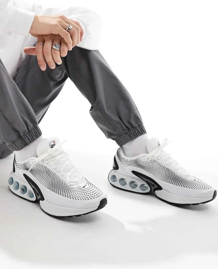 Nike Air Max DN sneakers in white and black
