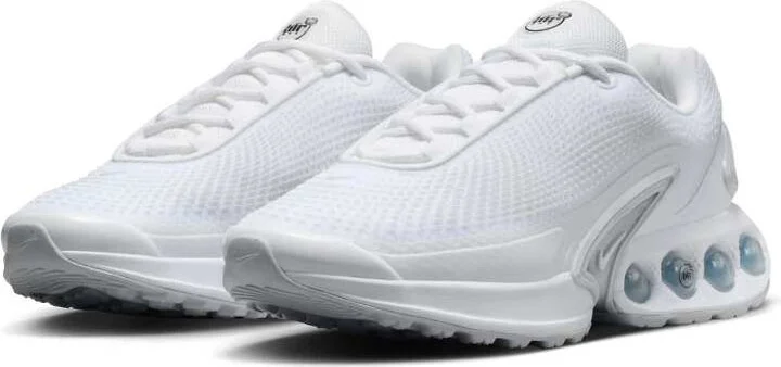 Nike Air Max DN sneakers in white and silver - Image 3