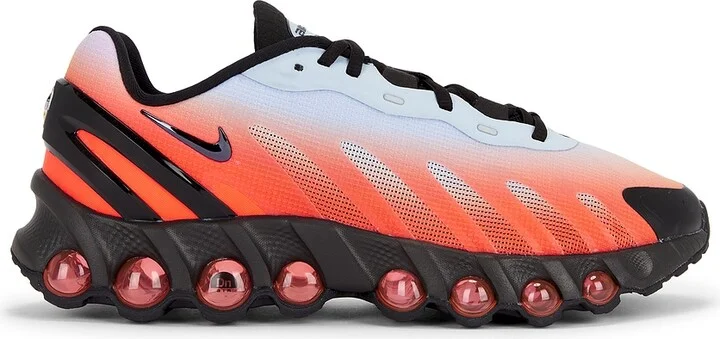 Nike Air Max Dn8 in Red
