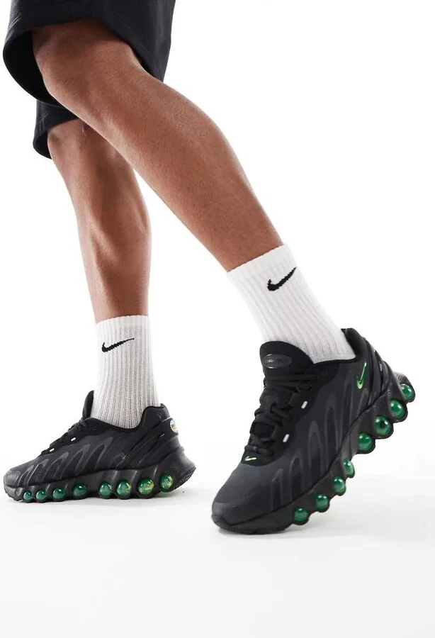 Nike Air Max DN8 sneakers in black & green - Image 4