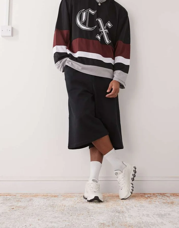 Nike Air Max DN8 sneakers in off white and black - Image 3