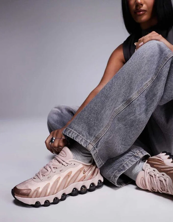 Nike Air Max DN8 sneakers in pink - Image 4