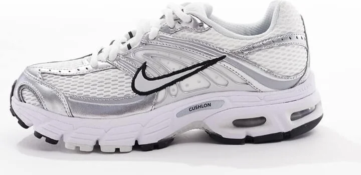 Nike Air Max Moto 2K sneakers in white and black - Image 2