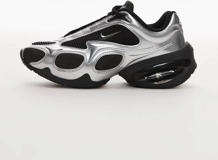 Nike Air Max Muse sneakers in black and silver - Image 2