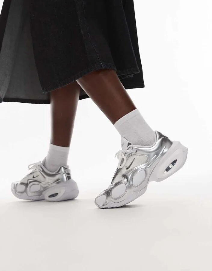 Nike Air Max Muse sneakers in white