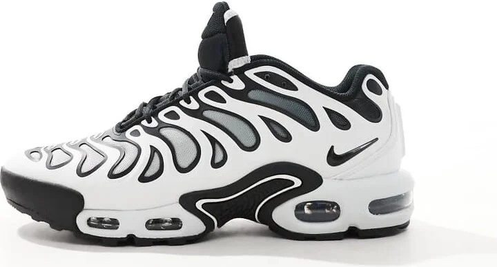 Nike Air Max Plus Drift sneakers in white and black - Image 2