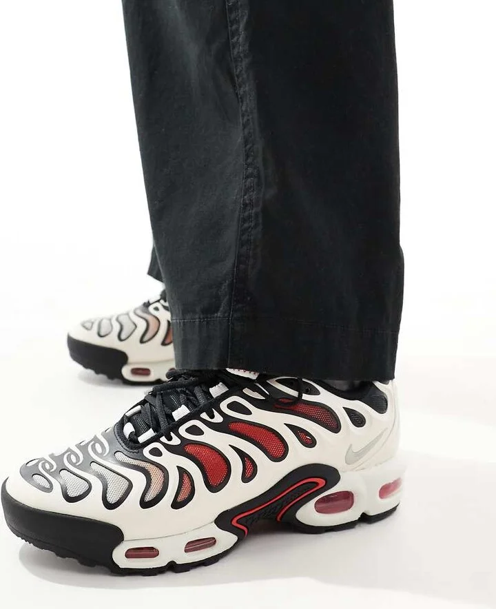 Nike Air Max Plus Drift sneakers in white and red