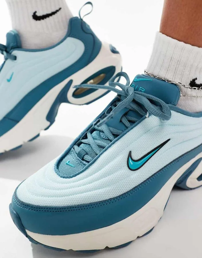 Nike Air Max Portal sneakers in blue - Image 4