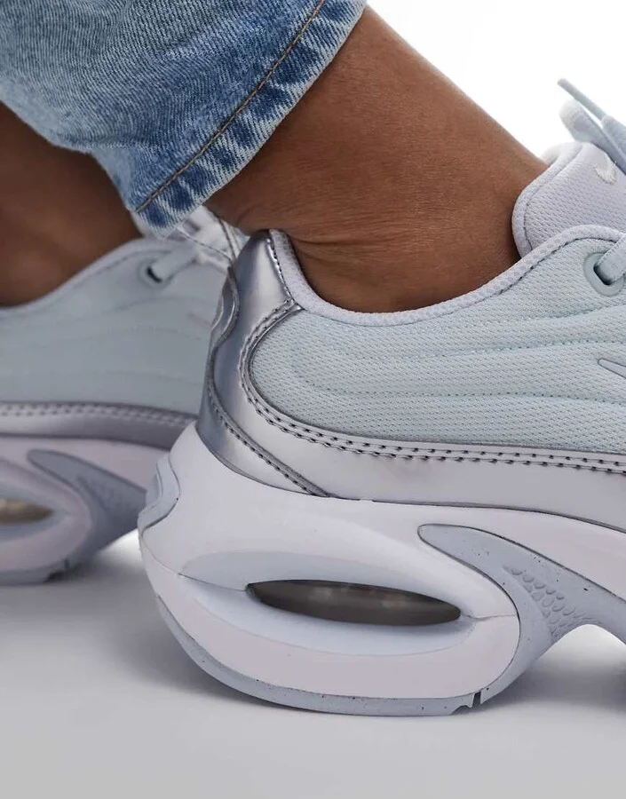 Nike Air Max Portal sneakers in light blue - Image 4