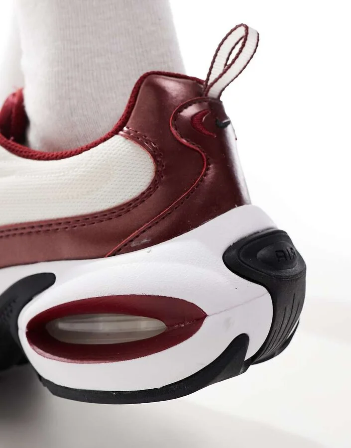 Nike Air Max Portal sneakers in white and red - Image 4