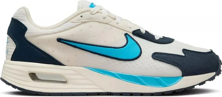 Nike Air Max Solo Sneaker