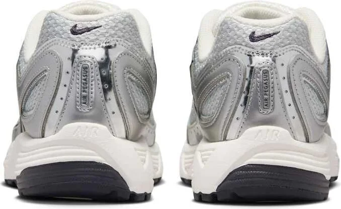 Nike Air Pegasus 2005 sneakers in gray and silver - Image 4