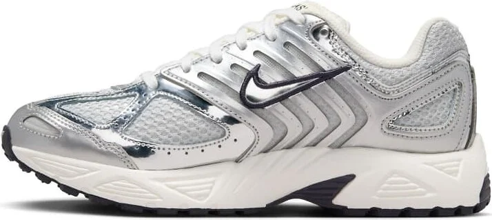 Nike Air Pegasus 2005 sneakers in gray and silver
