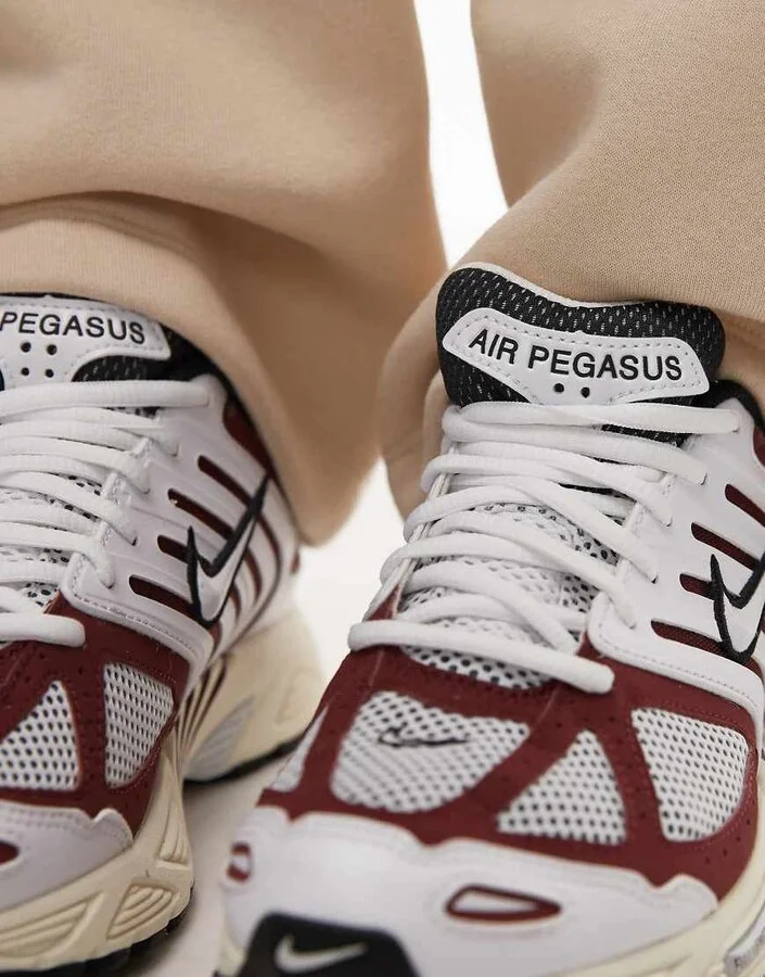 Nike Air Pegasus 2005 sneakers in white and red - Image 3