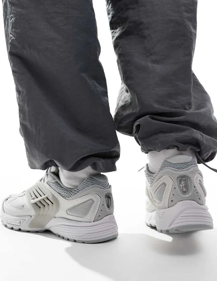 Nike Air Pegasus Wave sneakers in silver - Image 3