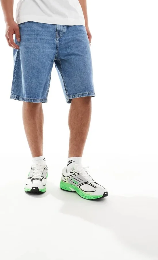 Nike Air Pegasus Wave sneakers in white and green - Image 3