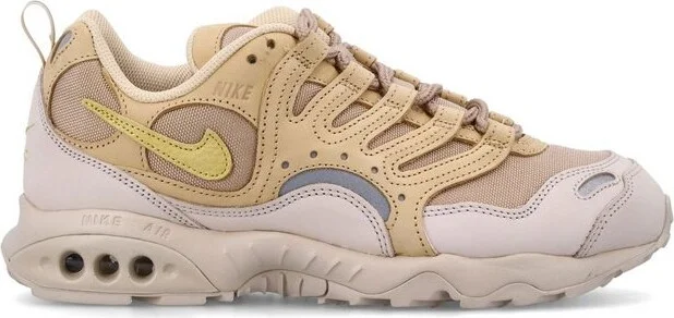 Nike Air Terra Humara Lace-Up Sneakers