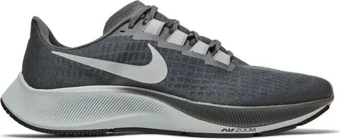 Nike Air Zoom Pegasus 37 Lace-Up Sneakers