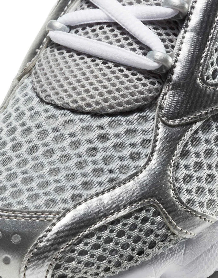 Nike Air Zoom Spiridon Cage 2 sneakers in silver - Image 4