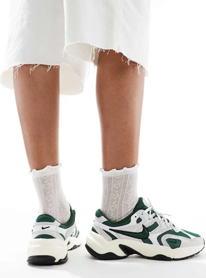 Nike AL8 sneakers in white and green - Image 3