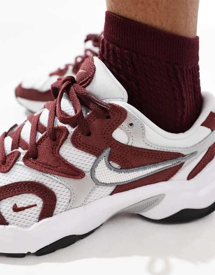 Nike AL8 sneakers in white and red - Image 3