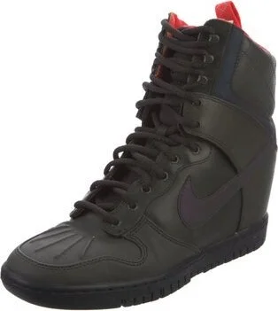 Nike - Image 2