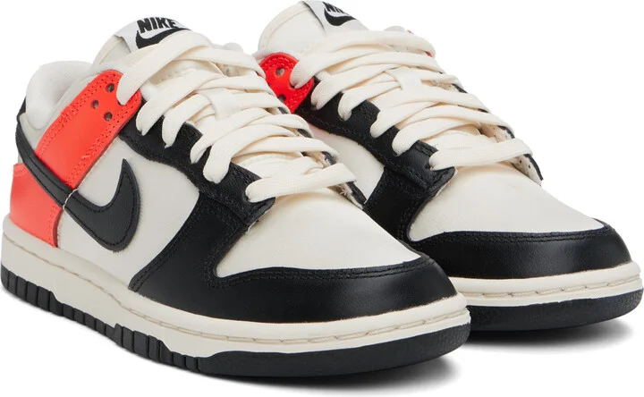 Nike Black & Pink Dunk Low SE Sneakers - Image 4