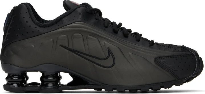 Nike Black Shox R4 Sneakers