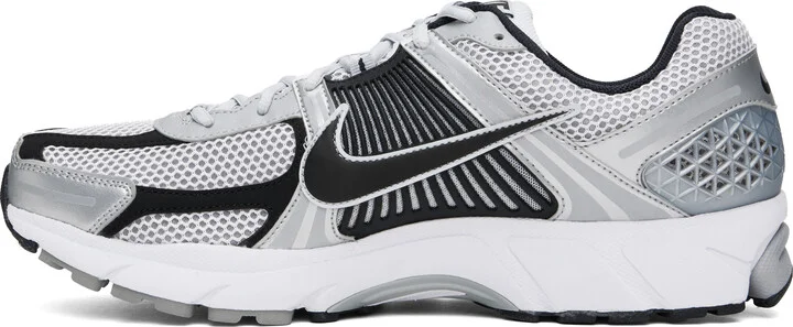 Nike Black & Silver Zoom Vomero 5 Sneakers - Image 3
