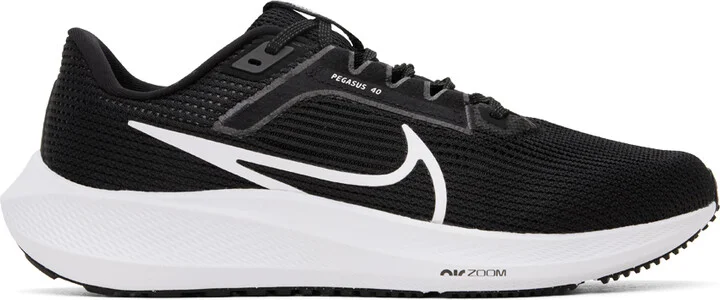 Nike Black & White Pegasus 40 Sneakers