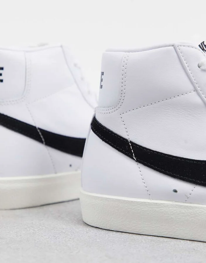 Nike Blazer Mid '77 vintage sneakers in white/black - Image 4