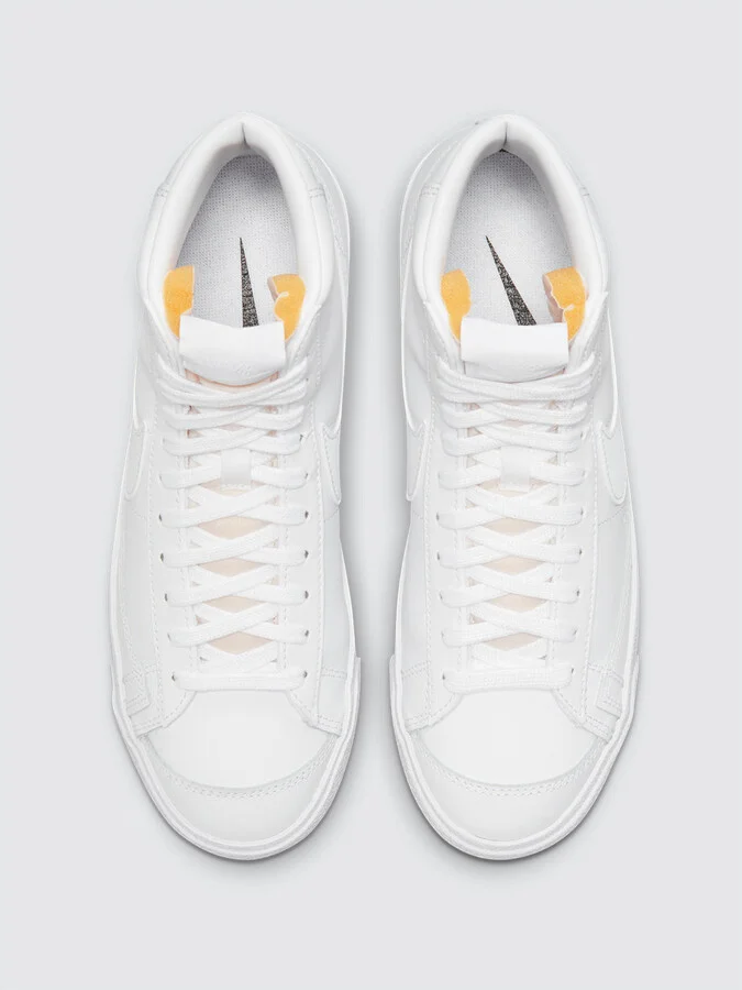 Nike Blazer Mid '77 Vintage - White/White-White-Black - Image 2