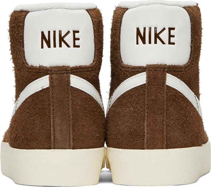 Nike Brown Blazer Mid '77 Vintage Sneakers - Image 2